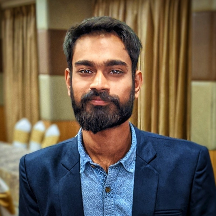 Manan Karnik, founder of DigiBread Advertising