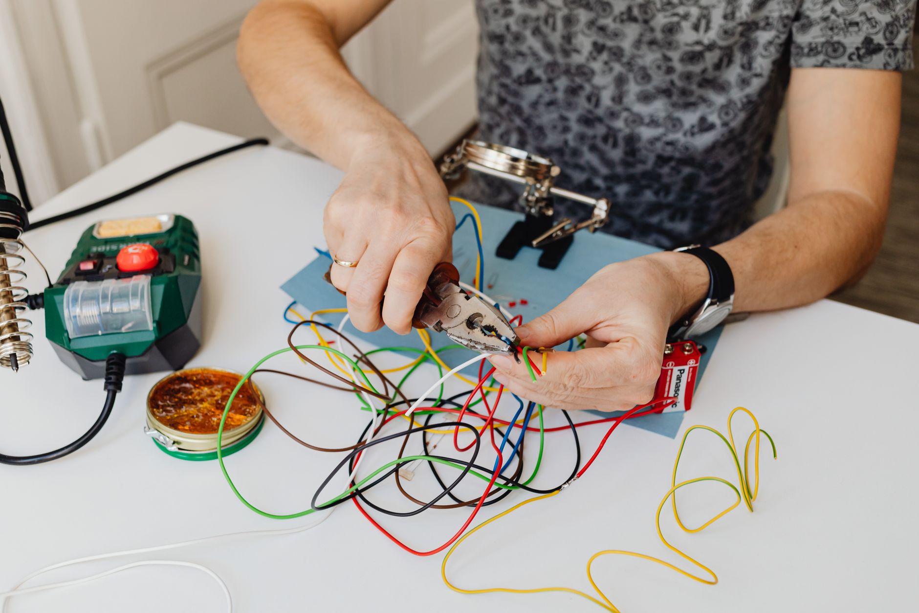 Electrician Service